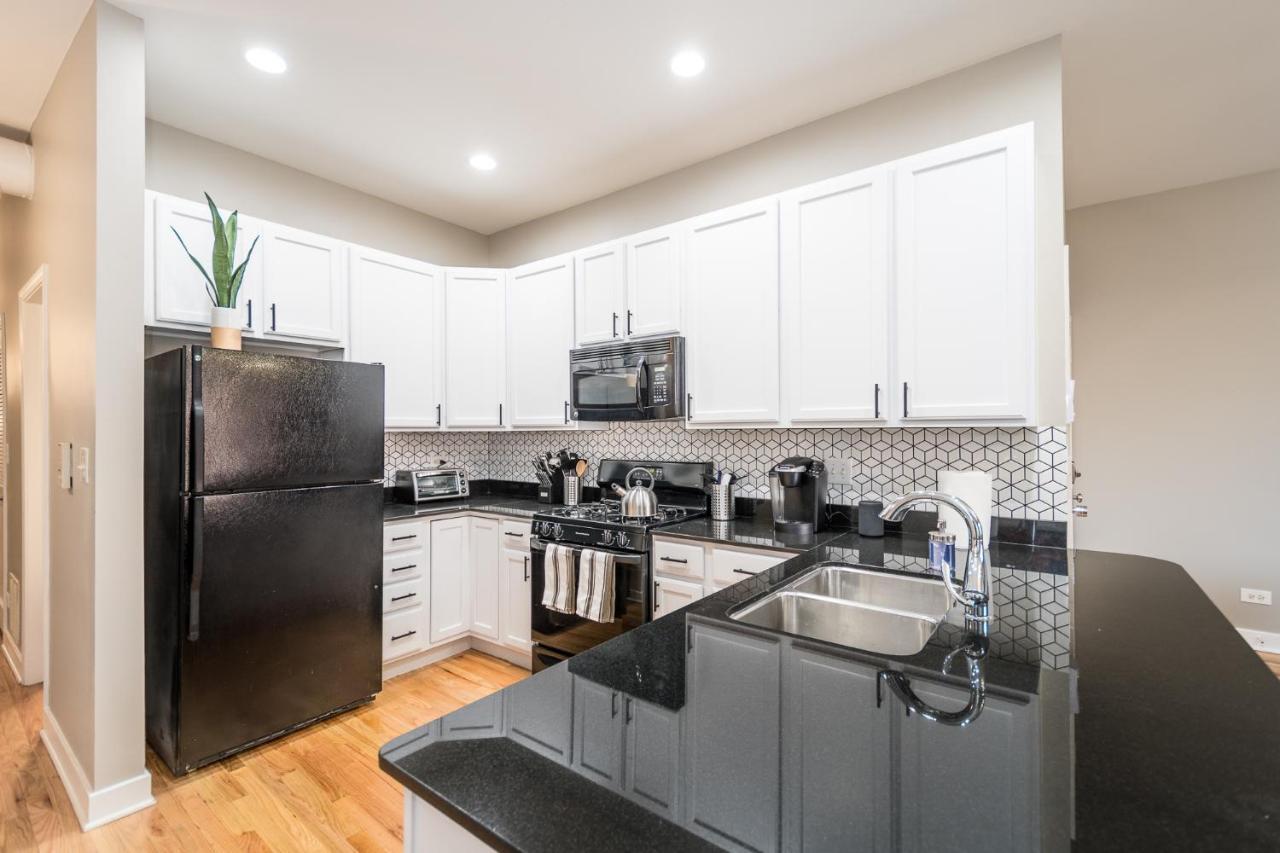 Vibrant And Modern 2-Bedroom Home Near Downtown Chicago Luaran gambar